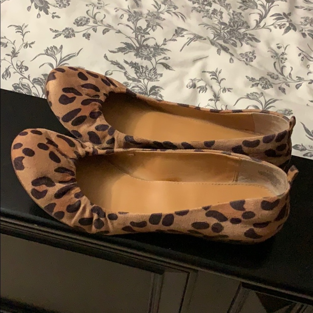 a.n.a. Flats